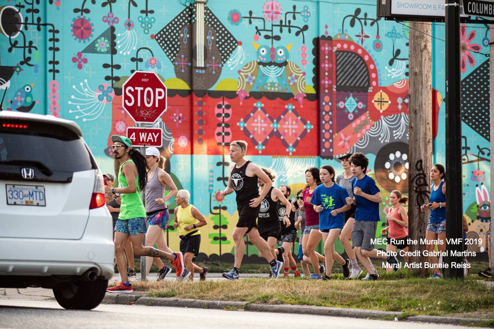 MEC Run the Murals VMF 2019 - Photo Credit: Gabriel Martin, Mural Artist: Bunnie Reiss